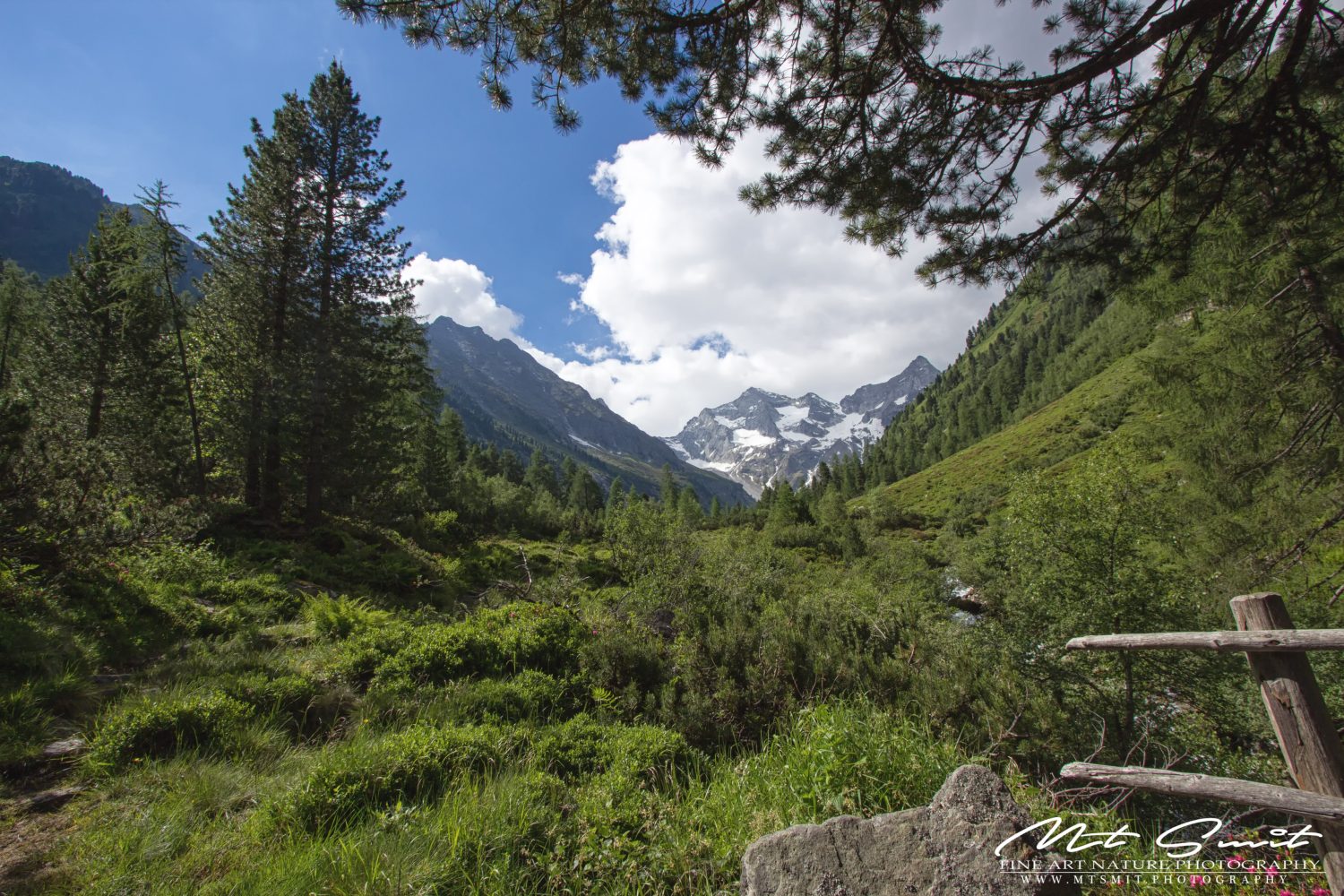 SECRET VALLEY